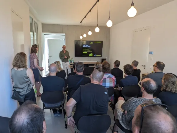 FooBar Talk im Büro in Grabs